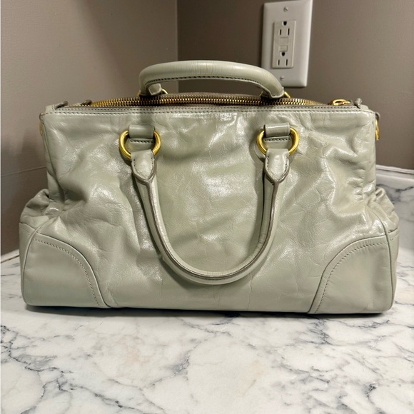 Prada Vitello Shine Double Zip 2way Tote in Grey - Picture 2 of 16